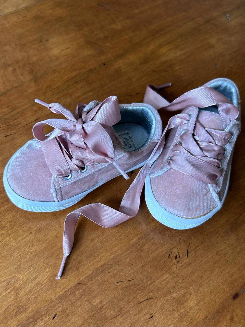 Janie and Jack Pink Velvet Sneakers, Size 4